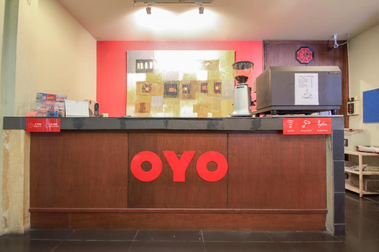 Oyo 1054 Phuket Backpacker Hostel מראה חיצוני תמונה